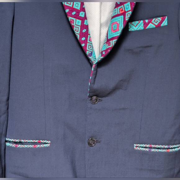 Mens Southwest Native American Style Suit Jacket Embroidered All Over Size S/M - Picture 4 of 10